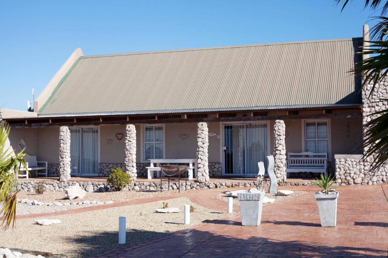 לאנגבאן Masada Guest House מראה חיצוני תמונה